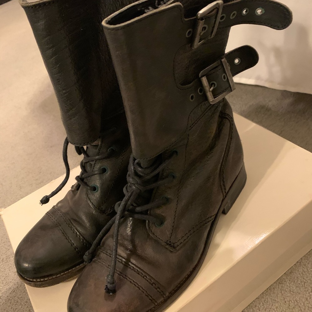 AllSaints Damisi Boots - Picture 5 of 8